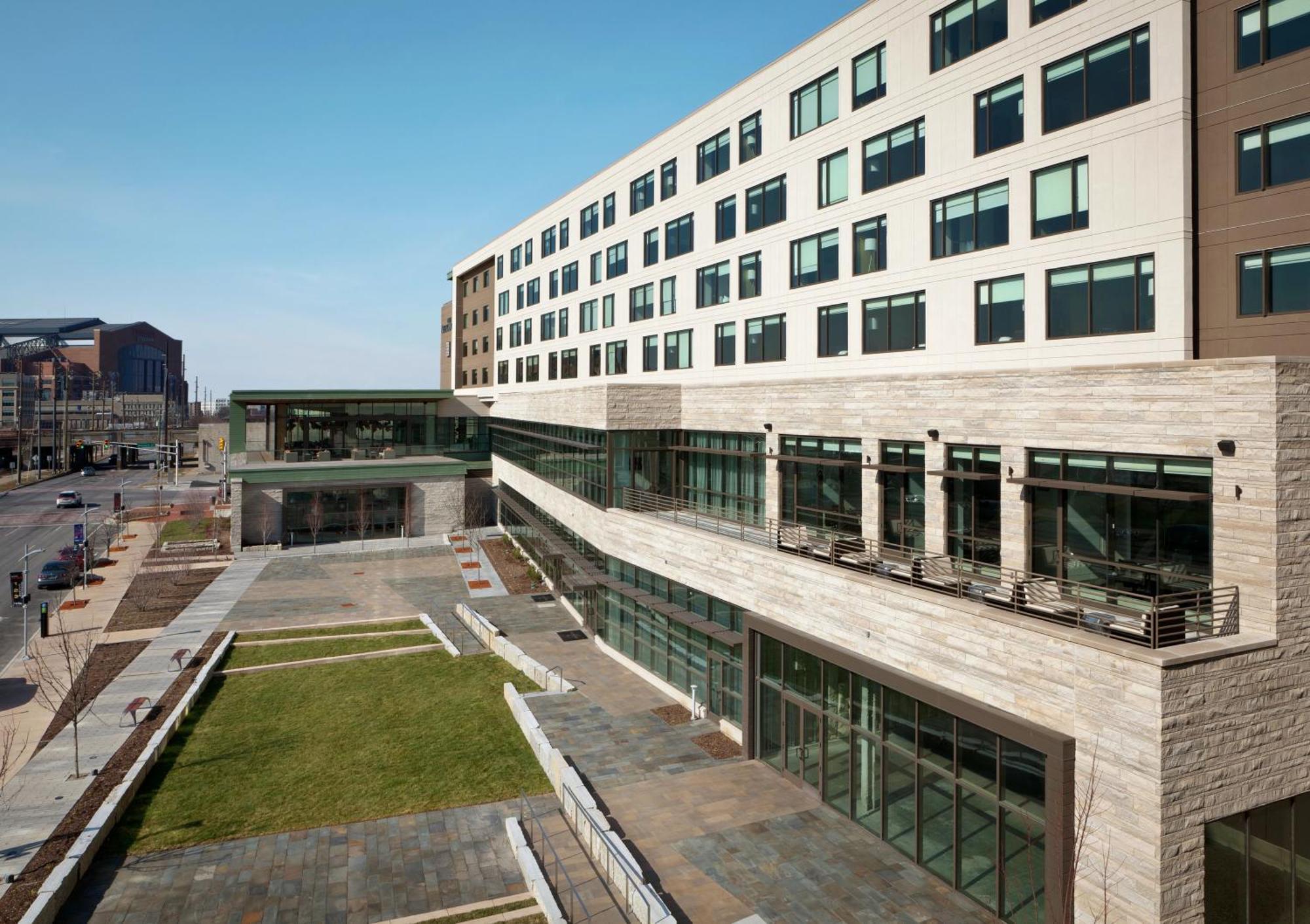 The Alexander Hotel Indianapolis Exterior photo